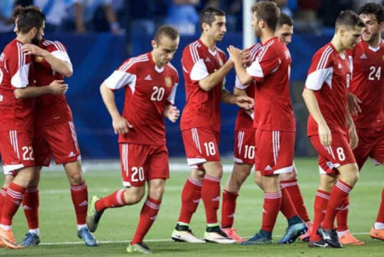 Чехия армения матч. Чемпионат Армении по футболу. Armenia Football. Armenia Football Club. Armenia Football League.